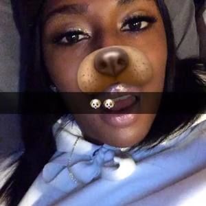 Meet your Posher, Charnaye